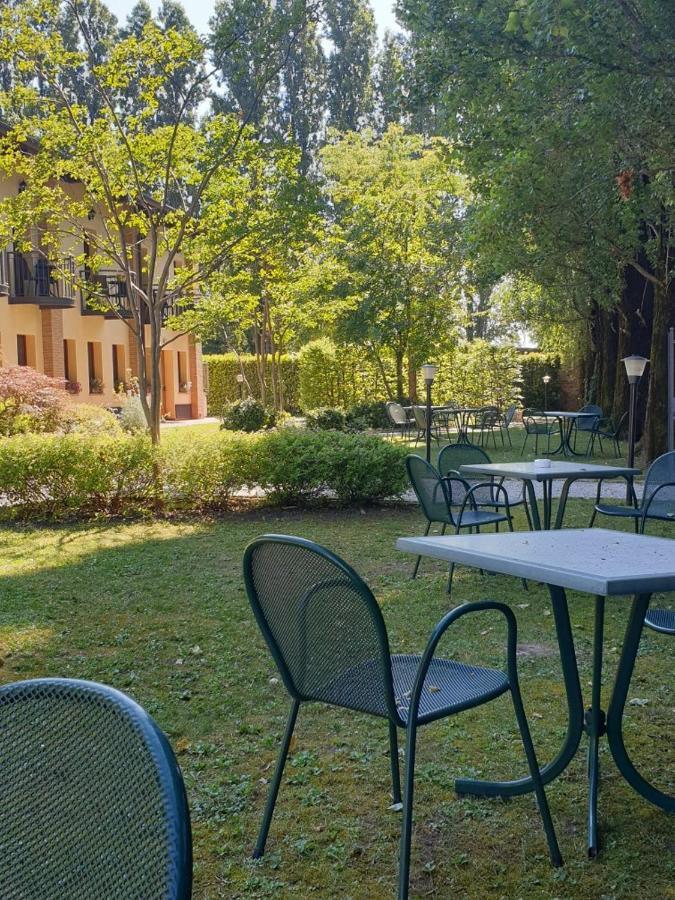 Hotel Alle Mondine Fraforeano Exterior photo